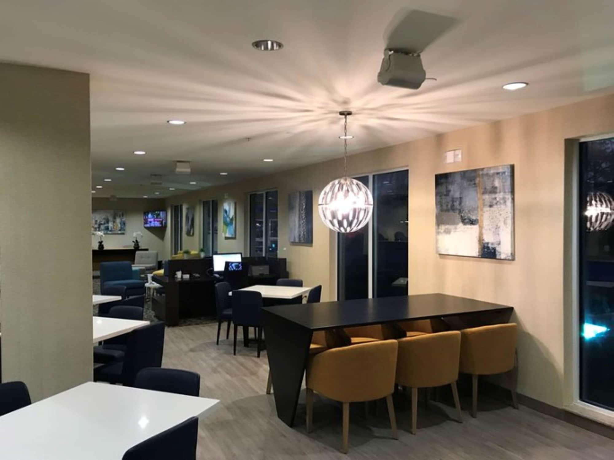 Best Western Dothan Inn & Suites Exterior foto