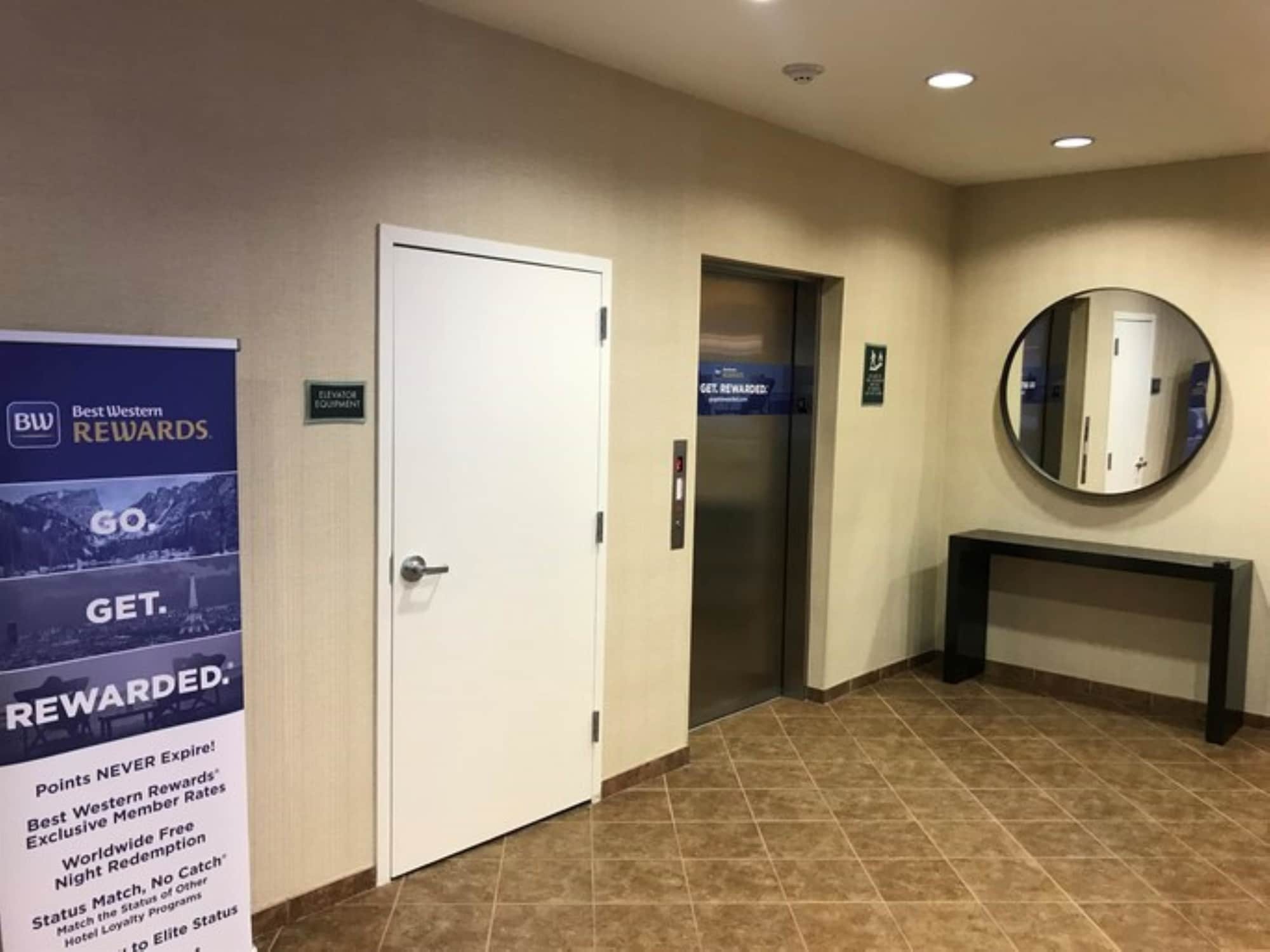 Best Western Dothan Inn & Suites Exterior foto